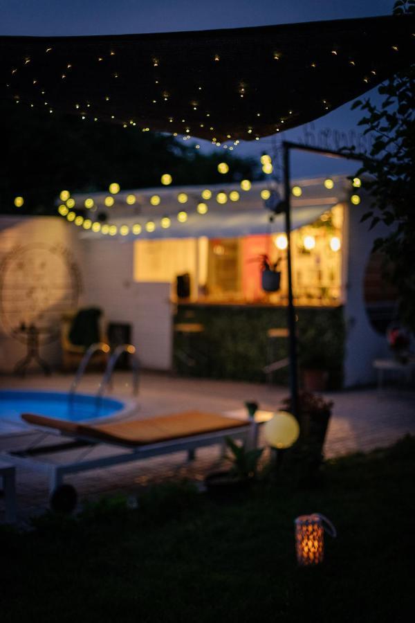 Vila Primavera Vama Veche Exterior photo